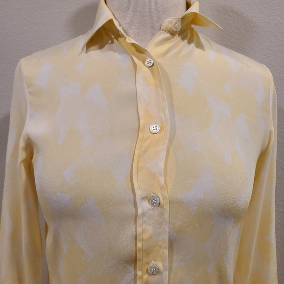 Amina Rubinacci Yuppy Yellow Leaf Print Silk Blouse - Picture 3 of 8